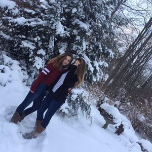 Meet your Posher, Alison